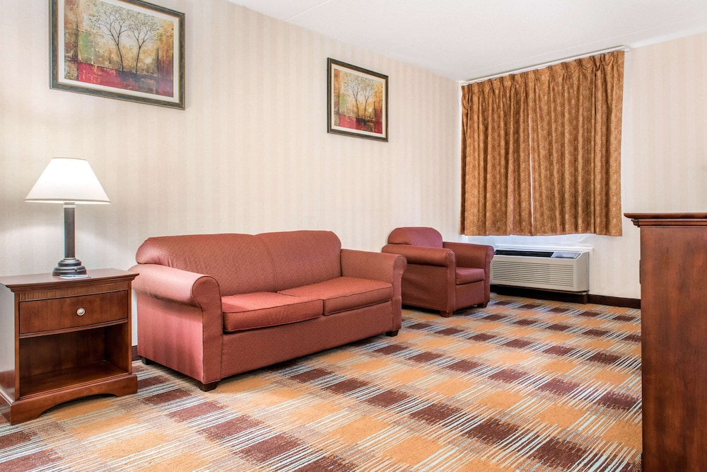 Quality Inn & Suites Miamisburg - photo 15