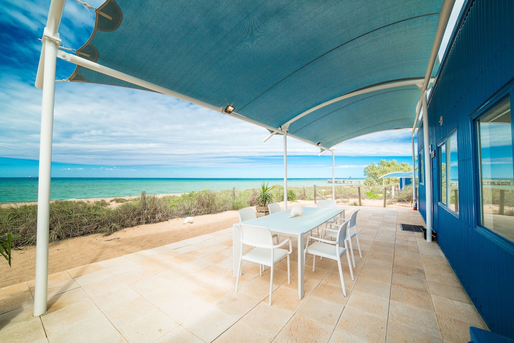 Mackerel Islands — hotel in Onslow