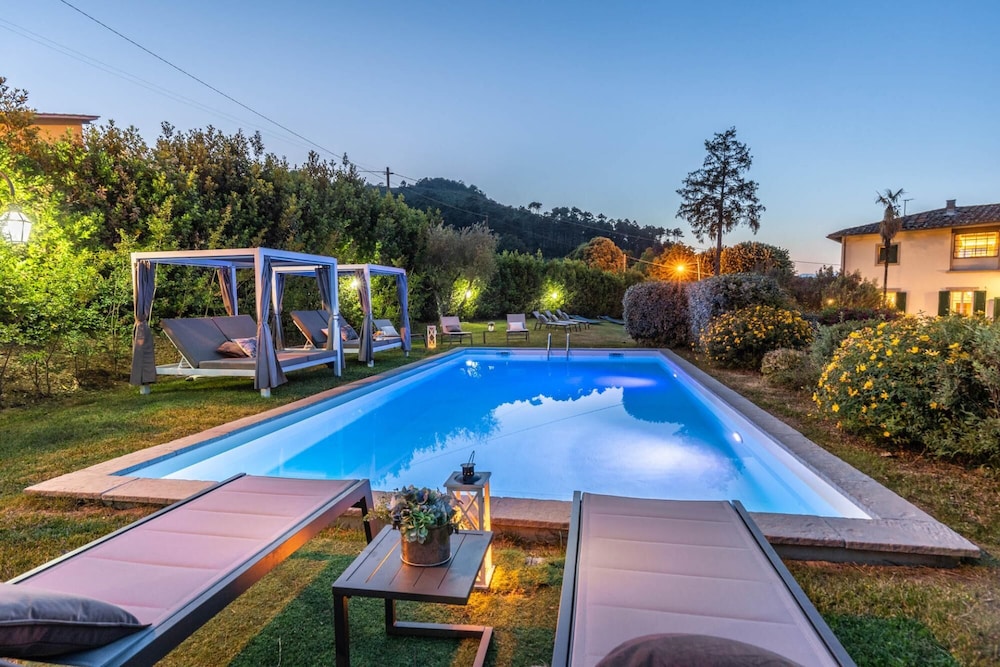 Villa Elizabeth an Hill Retreat — 5-Star Luxury Hotel in Capannori, Italy