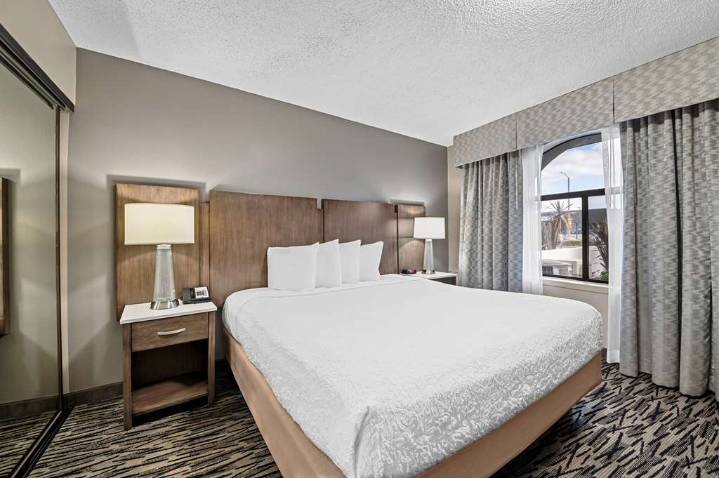 Best Western Los Alamitos Inn & Suites - photo 14