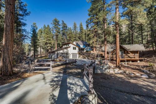 895 County Road 206 in Durango, United States