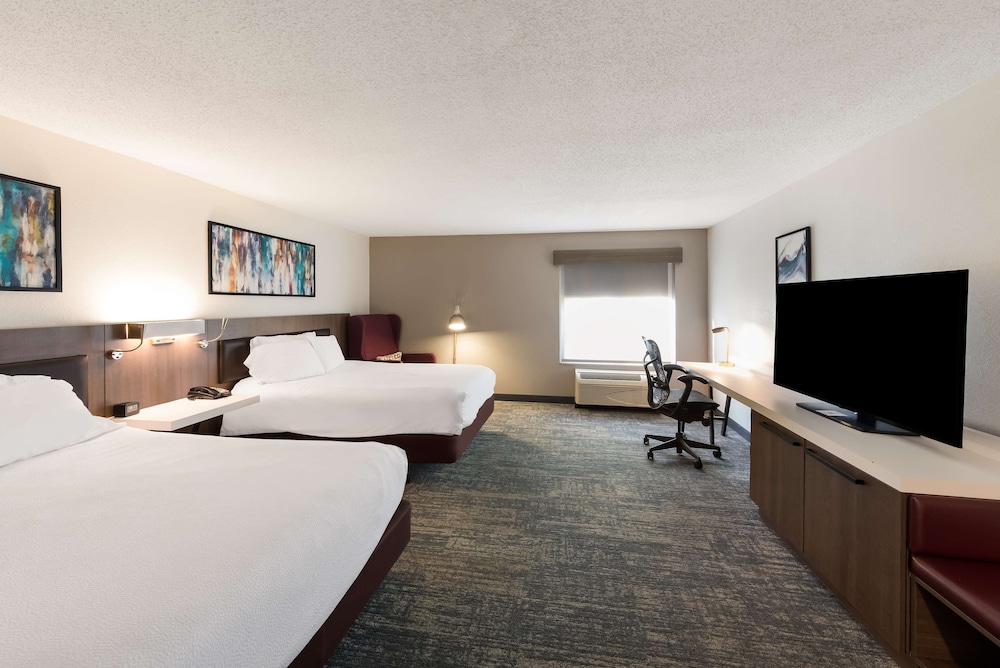 Hilton Garden Inn Columbus Grove City - photo 21