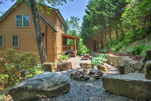 Candyland Cabin by Carolina Mornings — 4-Star Luxury Hotel in Chandler, United States