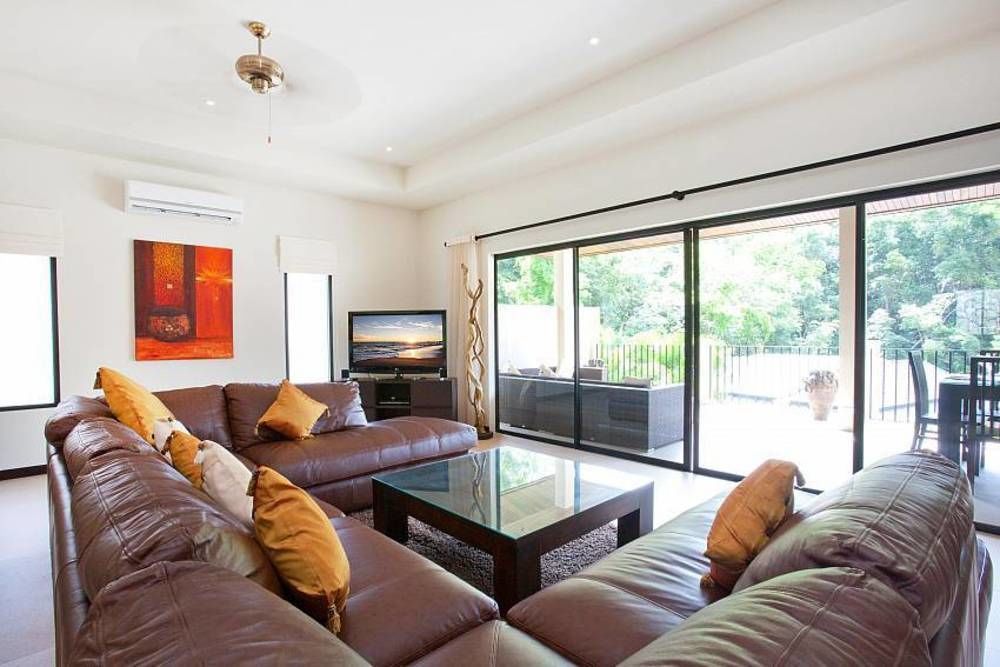 Villa Waew Opal 6 Bed Grand Property with In House Staff — 4-Star Luxury Hotel in Rawai, Thailand