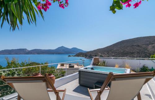 Villa Soleil — 4-Star Luxury Hotel in Adamas, Greece