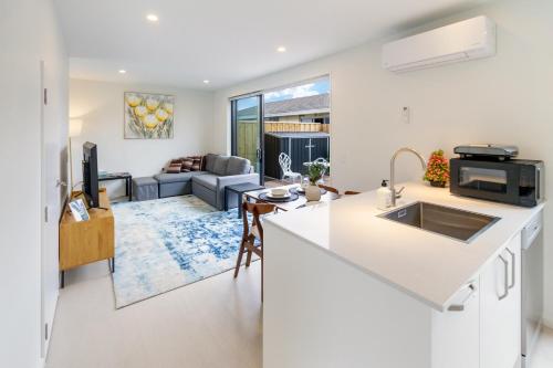 Affordable Comfort 2BR with Carpark — 4-Star Luxury Hotel in Christchurch, New Zealand