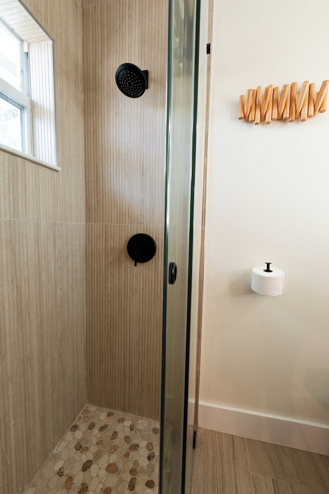 Seahorse Beach Bungalows - photo 34