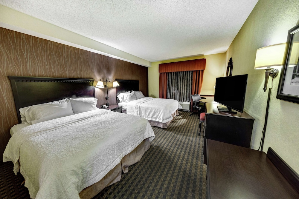 Hampton Inn & Suites Chadds Ford - photo 13