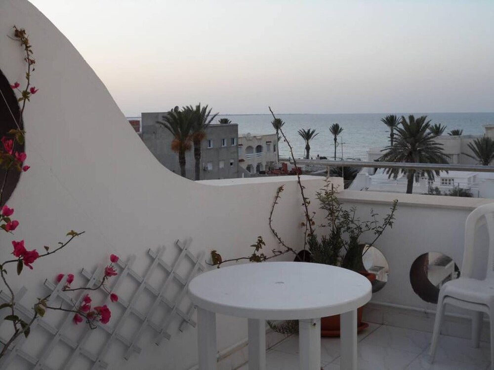 Apartment Avenue Habib Bourguiba 9246238 — Mahdia