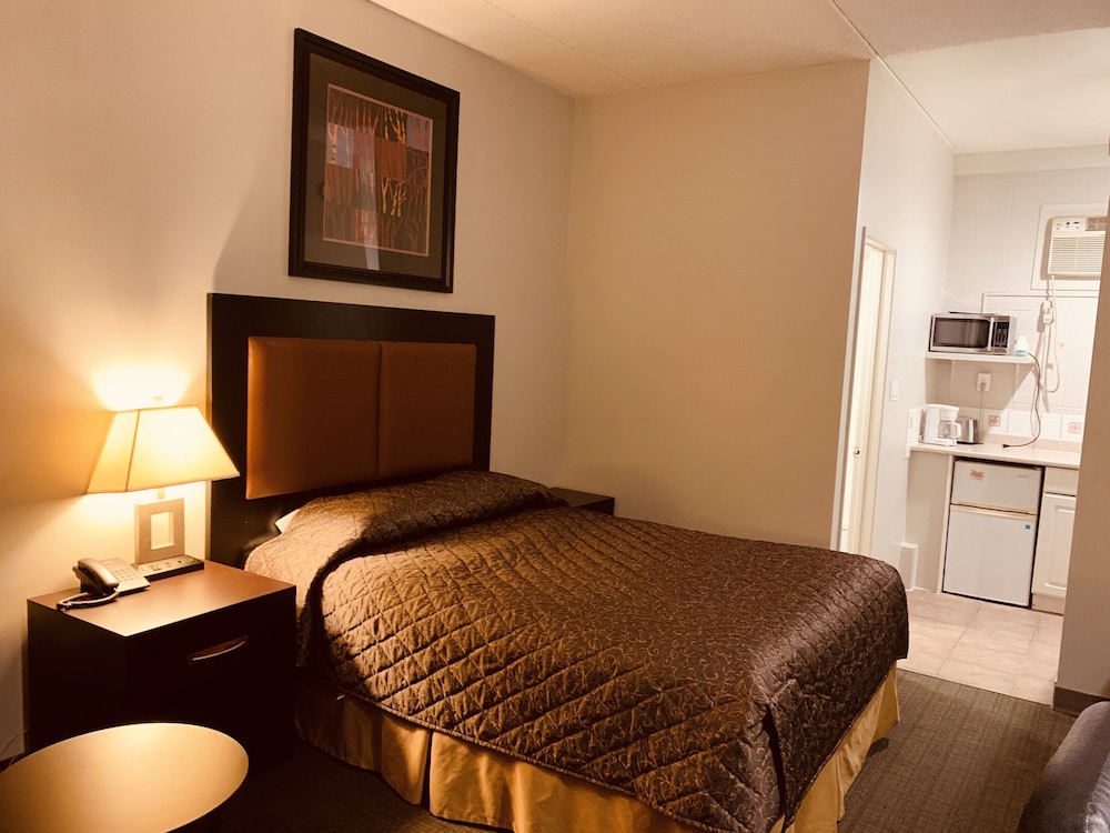 Red Carpet Inn & Suites — Calgary — photo 3