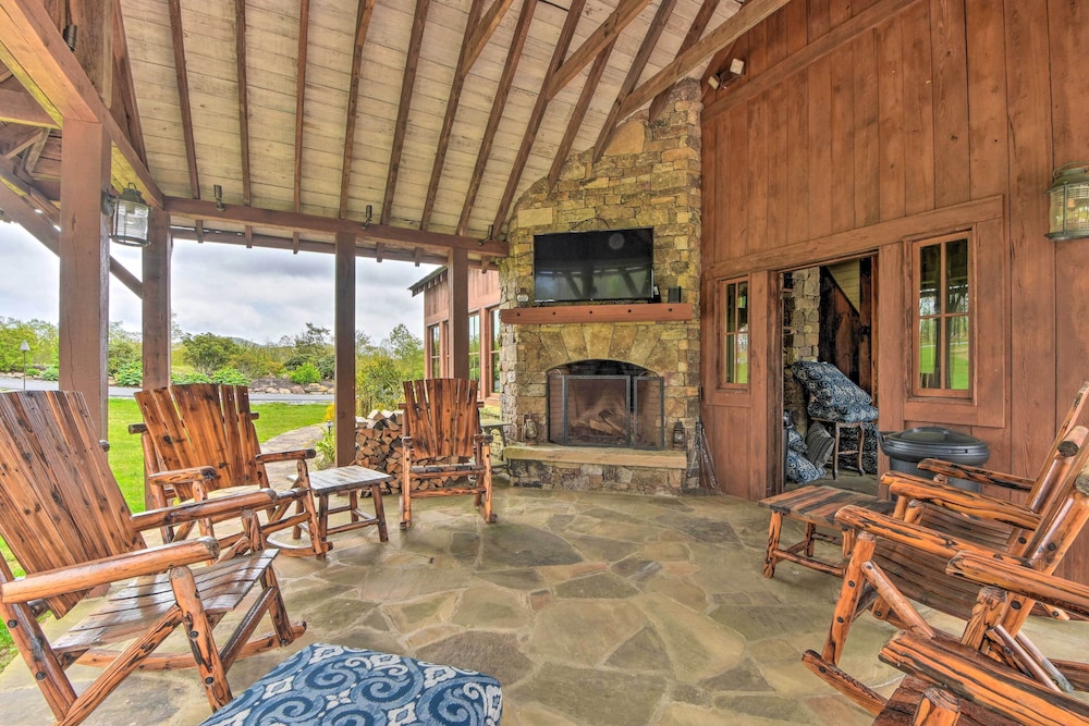 Grill Water Views: Chinquapin Resort Home - photo 19