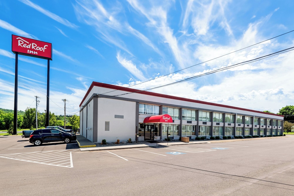 Red Roof Inn Cortland - photo 20