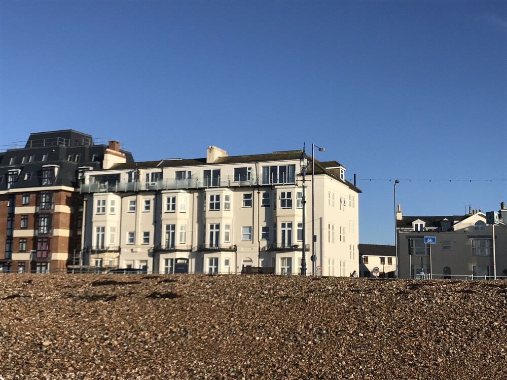 See the Sea — hotel in Southsea