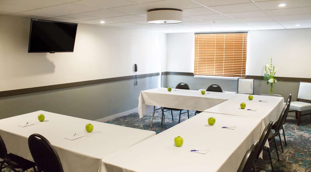 Best Western Toledo South Maumee - photo 27