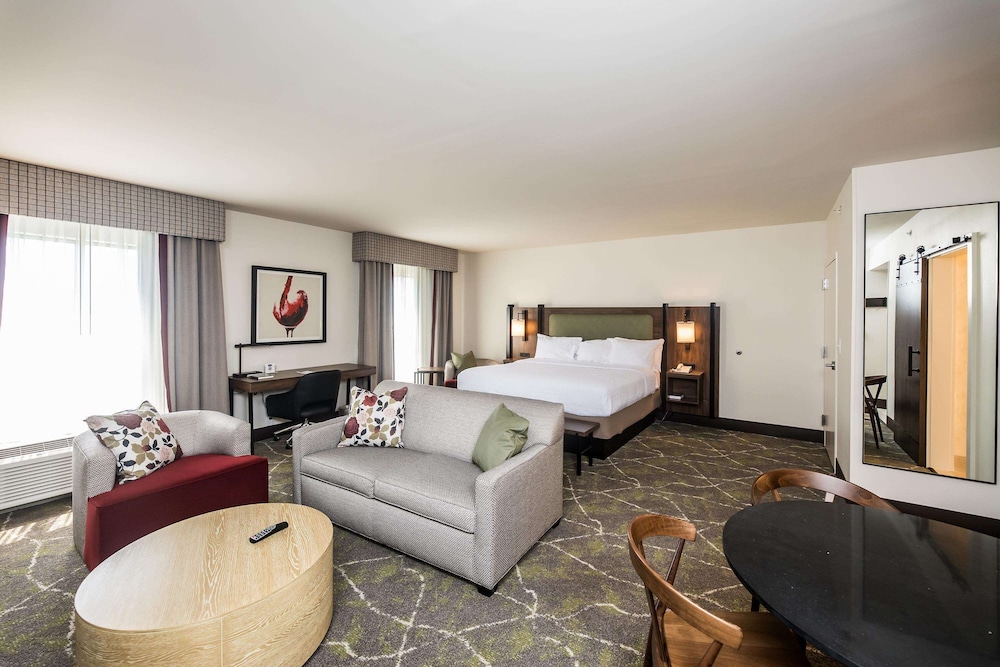 Hampton Inn and Suites Dobson - photo 7