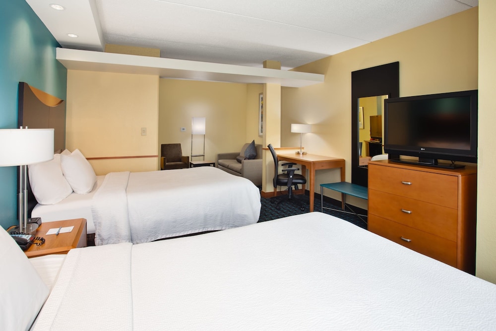 Fairfield Inn & Suites by Marriott Lexington North - photo 14
