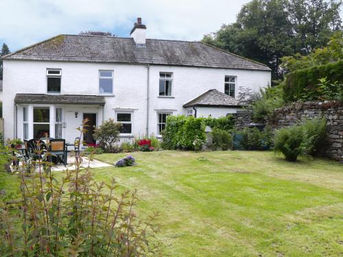 Camellia Cottage — 4-Star Luxury Hotel in Windermere, United Kingdom