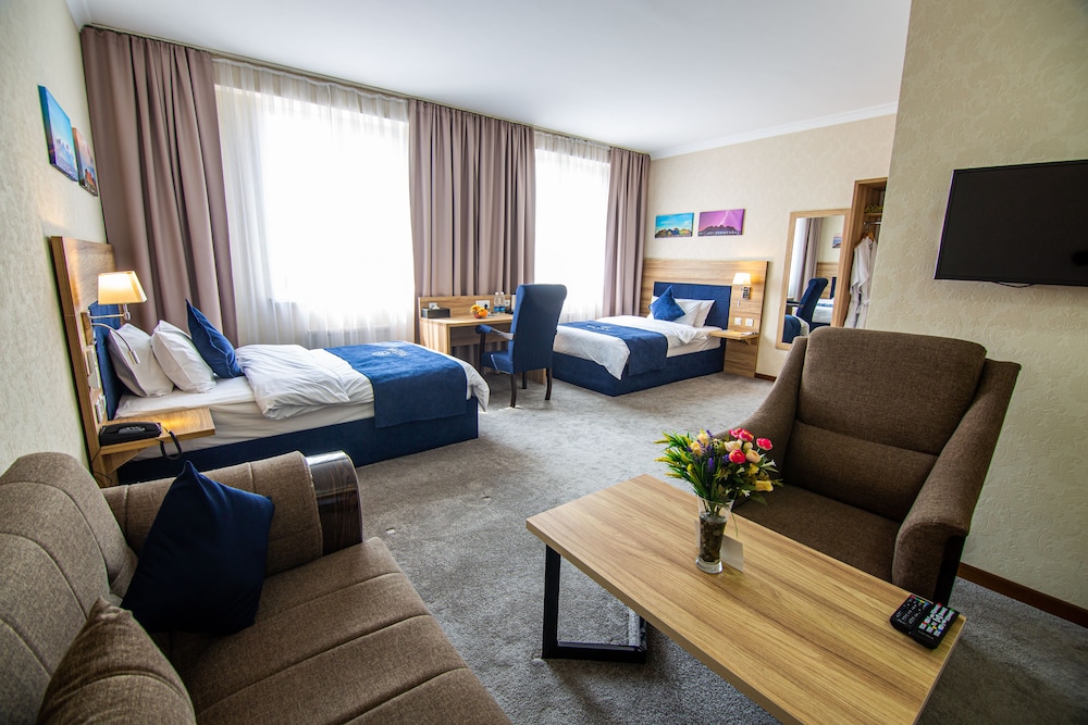 Rayan Hotel — Osh — photo 2
