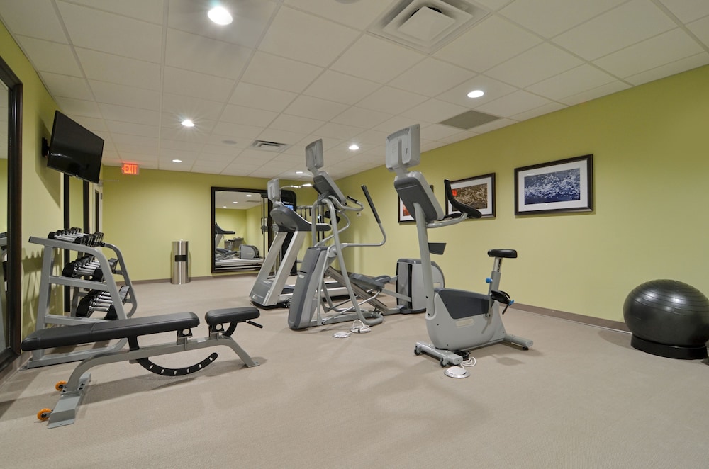 Staybridge Suites Tomball - photo 25