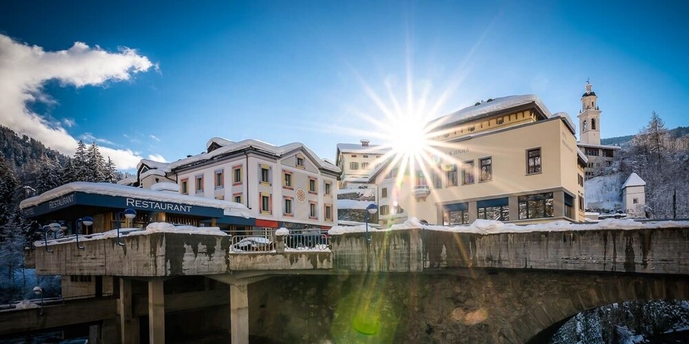 Hotel Albula & Julier — hotel in Tiefencastel