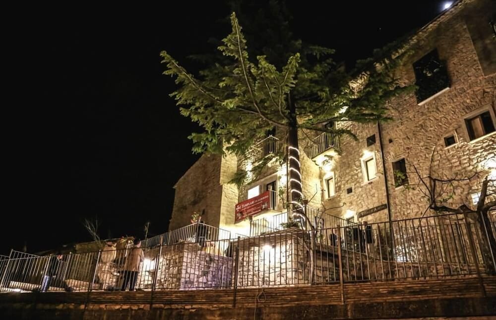 I Templari di Alberona — 4-Star Luxury Hotel in Alberona, Italy