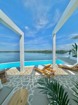 Sundowners Vacation Villas Bolinao — 5-Star Luxury Hotel in Bolinao, Philippines
