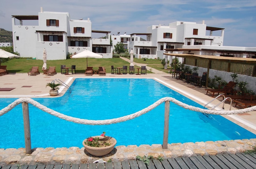 Vina Beach Hotel in Skyros, Greece