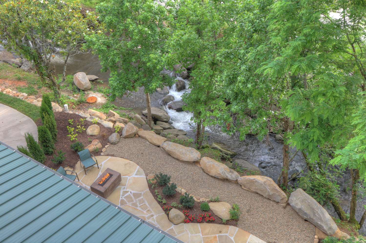 Hampton Inn Gatlinburg Historic Nature Trail - photo 24