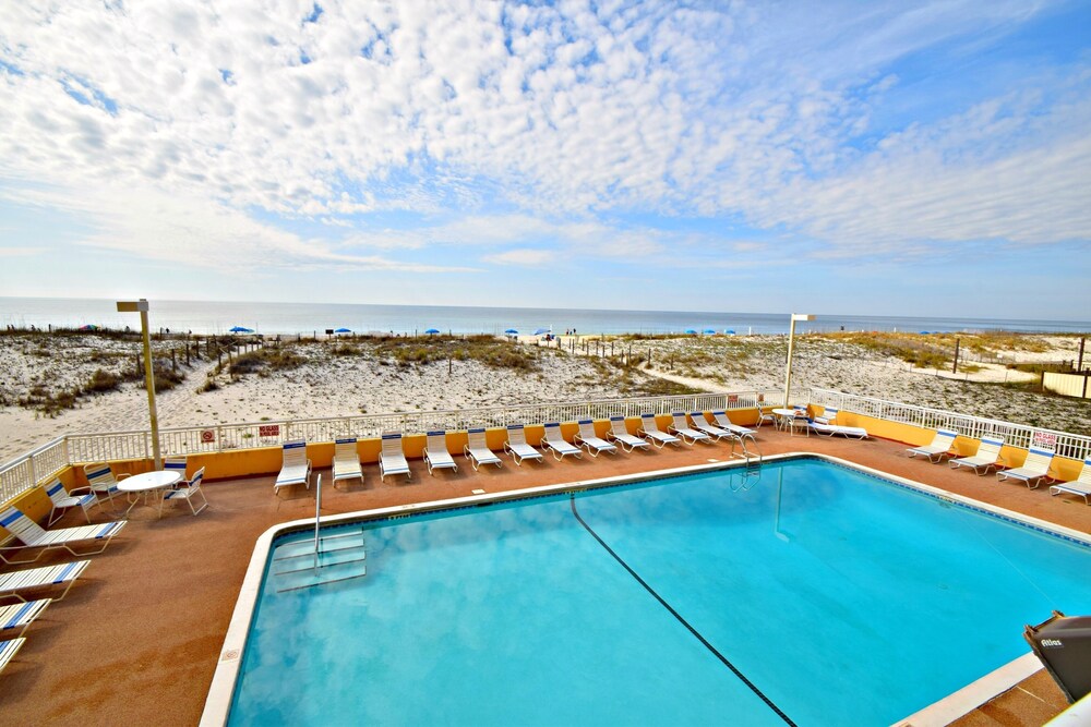 Driftwood Towers 1d 2 Bedroom Condo by RedAwning Gulf Shores - photo 11