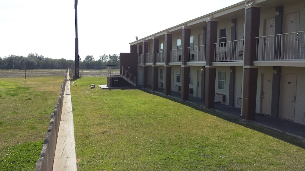 The Brooke Hotel - photo 22