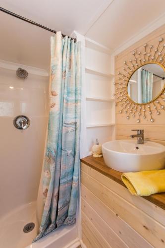 Tiny House Siesta - photo 175