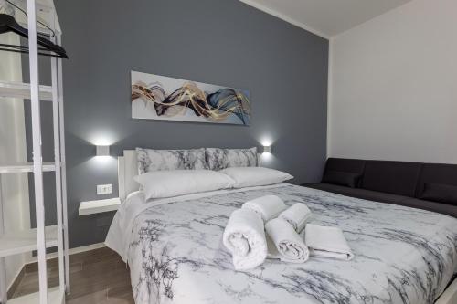 4 Rooms in Agrigento, Italy