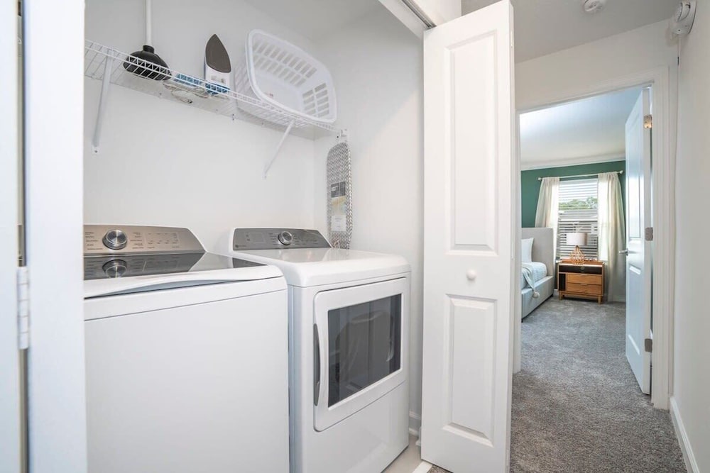 Magnificient 4Bd w Pool @ Storey Lake Resort 2648 - photo 26