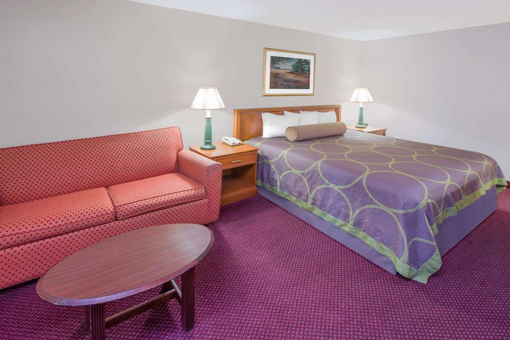 Super 8 by Wyndham Biloxi - photo 30
