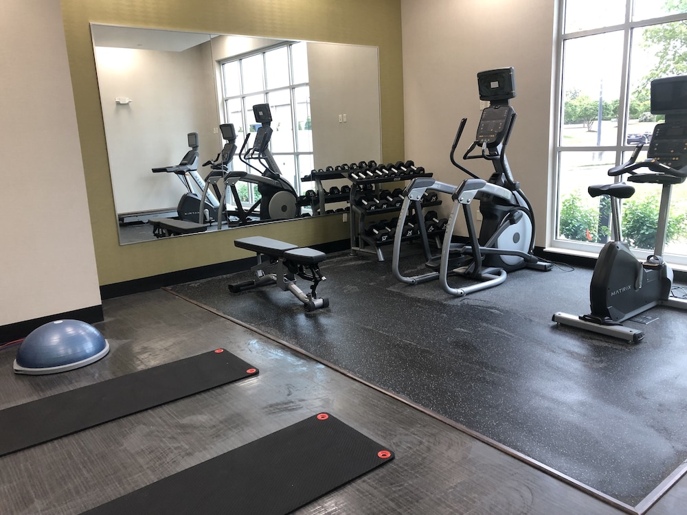 Holiday Inn & Suites Memphis Southeast Germantown by IHG - photo 18