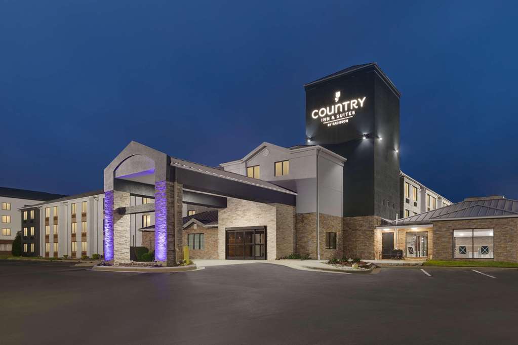 Country Inn & Suites by Radisson Roanoke Rapids NC - photo 2