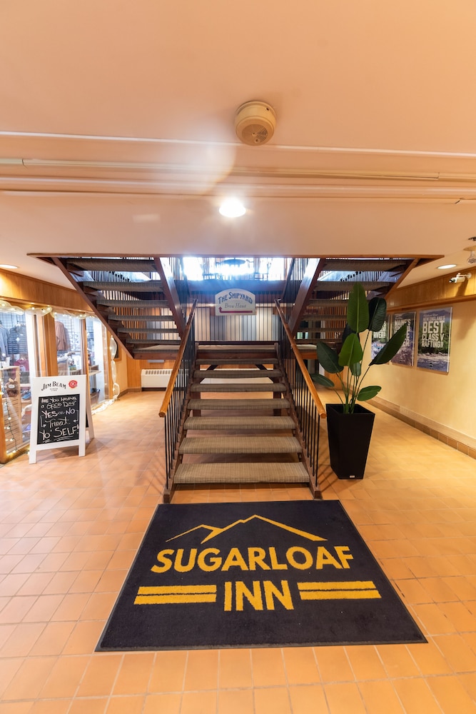 Sugarloaf Inn - photo 2