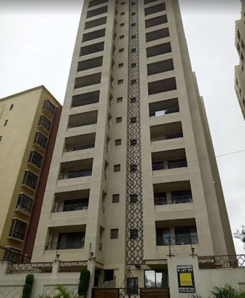 Moonvalley View Palace Apartment — 4-Star Luxury Hotel in Nairobi, Kenya