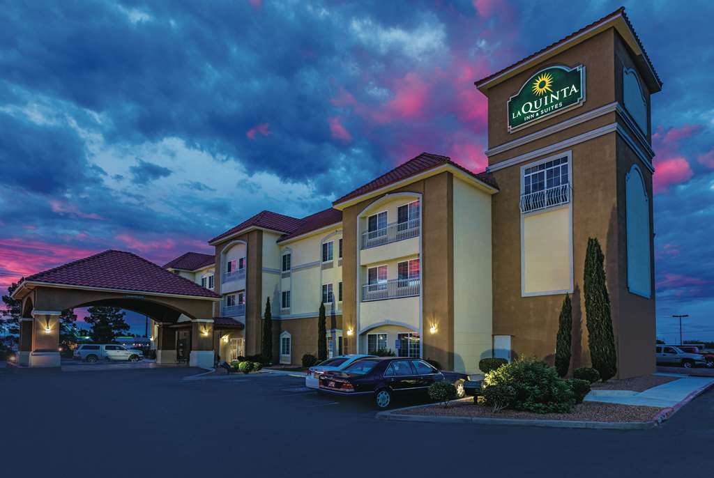 La Quinta Inn & Suites by Wyndham Deming - photo 2