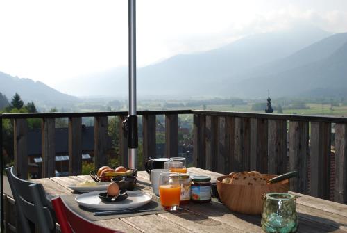 B Lodge Kärnten — 4-Star Luxury Hotel in Kirchbach, Austria
