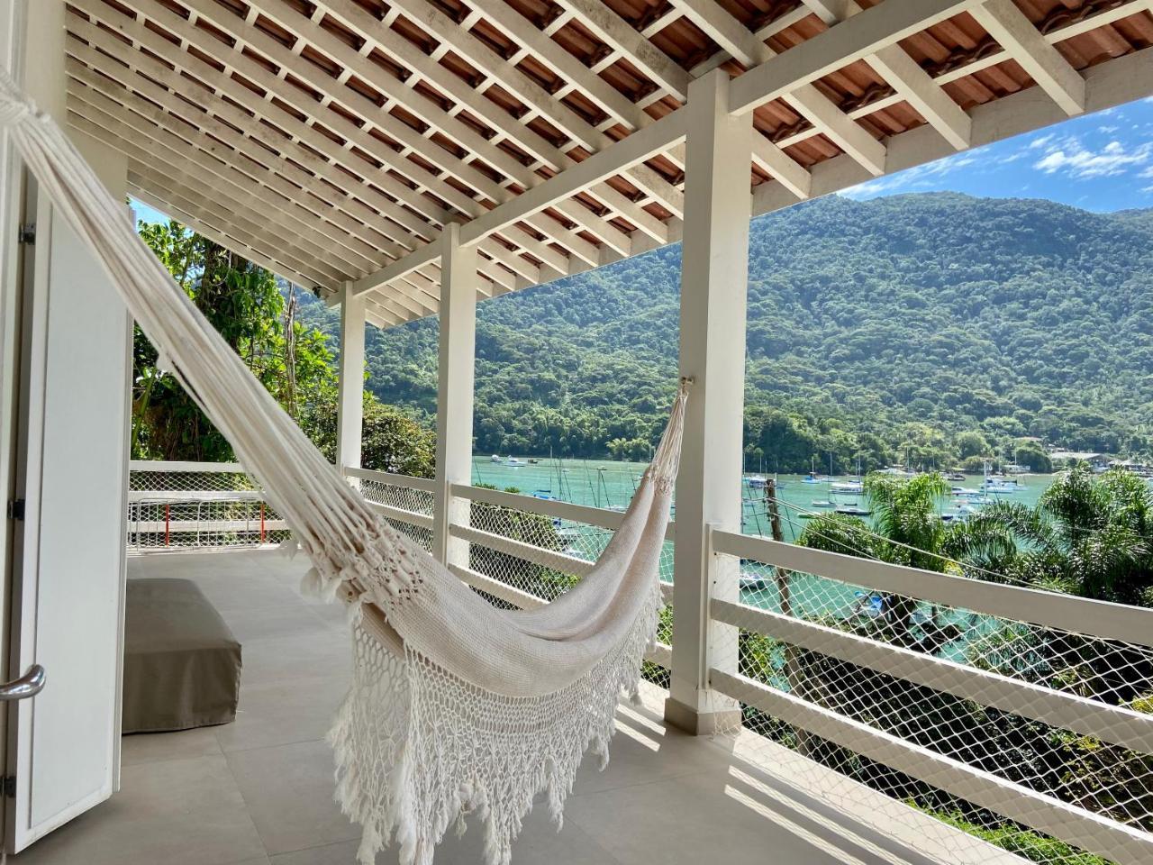 Ribeira Ubatuba: Refúgio com Linda Vista in Ubatuba, Brasil