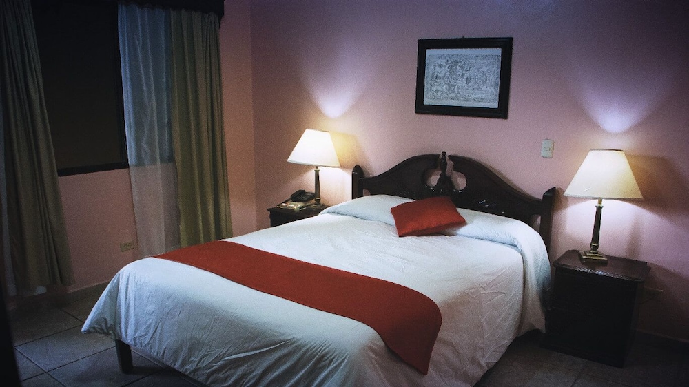 Hotel Elvir — Santa Rosa De Copan — photo 5