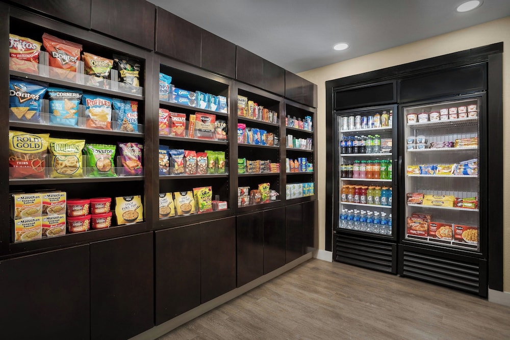 TownePlace Suites Marriott El Centro - photo 35