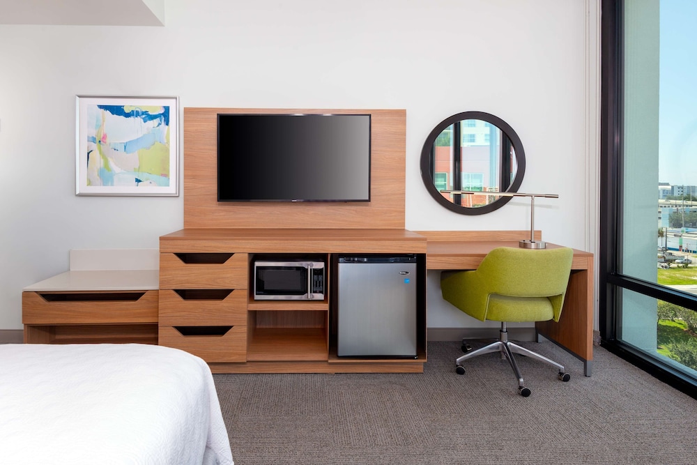 Hampton Inn Tampa Downtown Channel District - photo 12