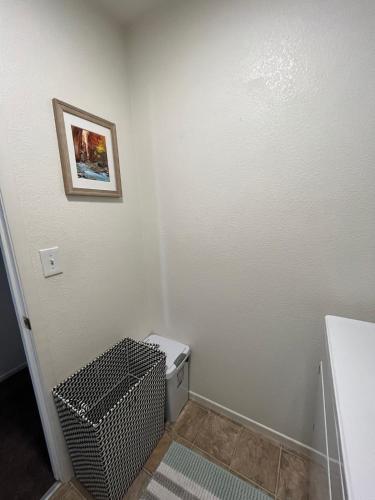 Beautiful 2 story home 20 minutes from the strip