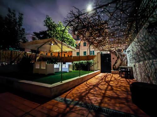 Moderno appartamento Cornelia San Pietro con Giardino — 4-Star Luxury Hotel in Rome, Italy