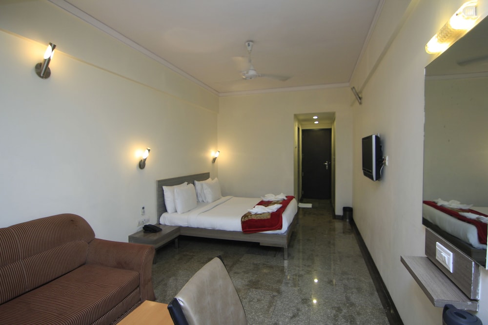 Kumar Resort By Turtle Lonavala — Lonavla — photo 5