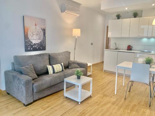 Homely Malaga Refino 1 I6 Y Bajo E5 — Malaga