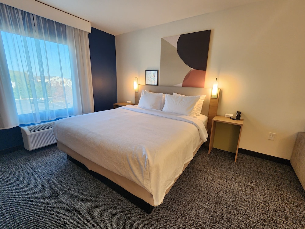 Spark by Hilton Rahway - photo 21