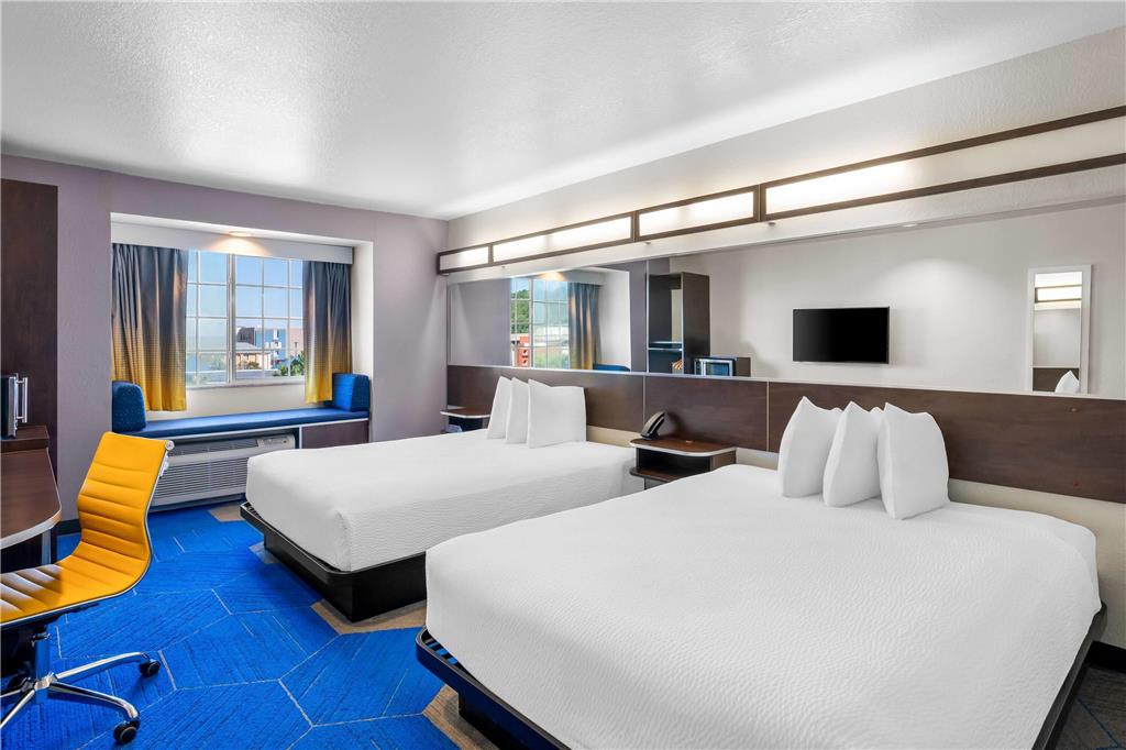 Microtel Inn & Suites by Wyndham Conway - photo 10